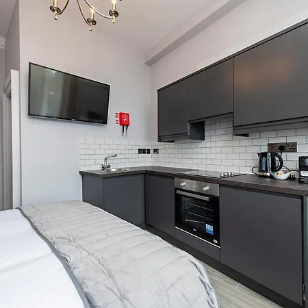 Scenic Marina Getaway Apartament *