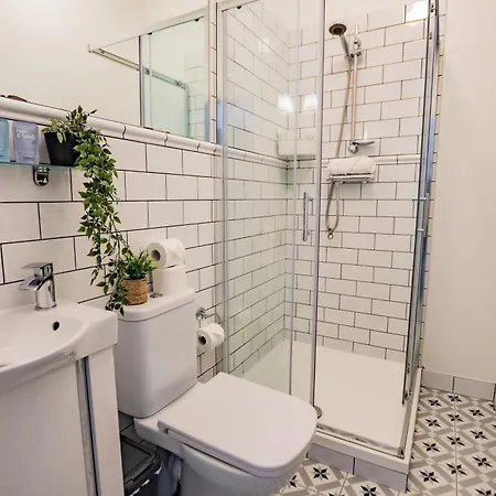 Scenic Marina Getaway * Dublin