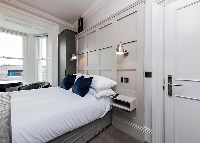 Scenic Marina Getaway * Dublin